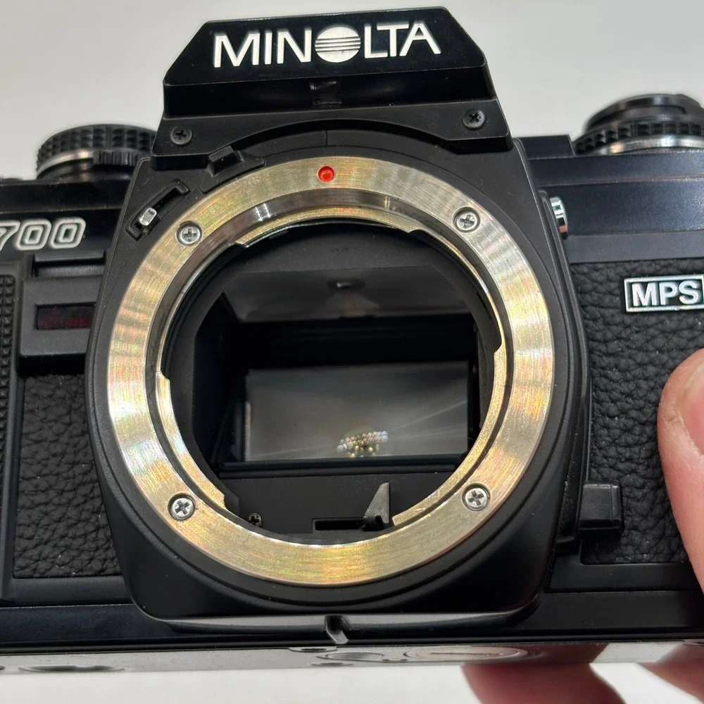 Minolta X-700 MPS 35mm SLR Film Camera Black Body ONLY *FOR PARTS OR REPAIR*